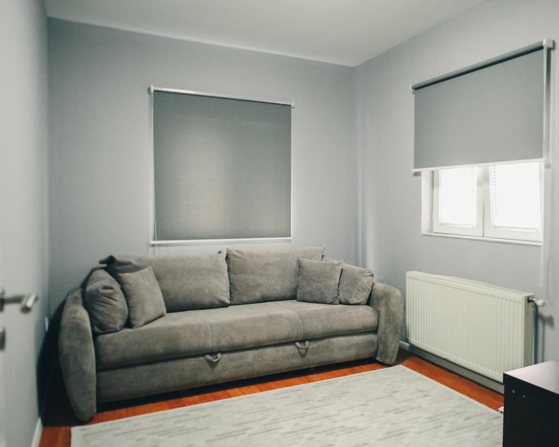 Parta Apartment Pristina Exterior photo